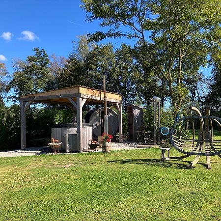 Bed & Breakfast Hoeve Happiness - Ontbijt Inbegrepen - Wellness Aanwezig Voorthuizen Exterior foto