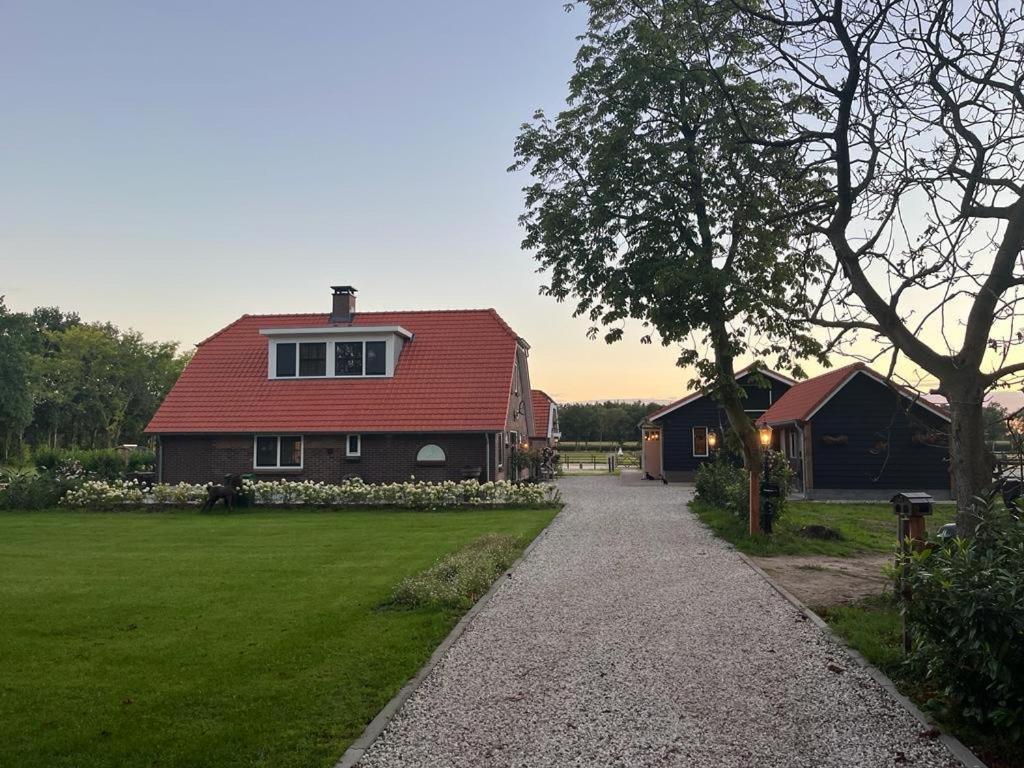 Bed & Breakfast Hoeve Happiness - Ontbijt Inbegrepen - Wellness Aanwezig Voorthuizen Exterior foto