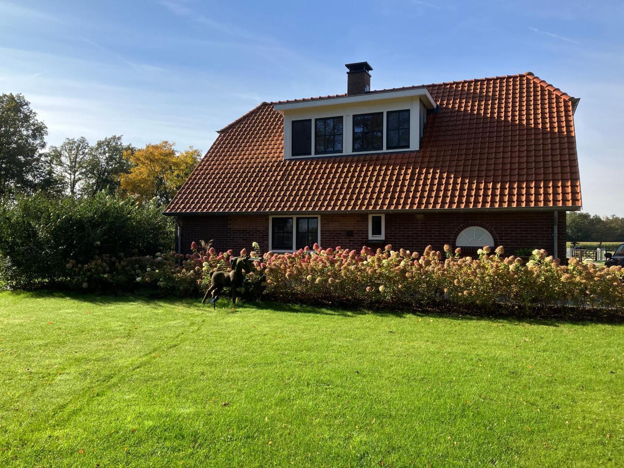 Bed & Breakfast Hoeve Happiness - Ontbijt Inbegrepen - Wellness Aanwezig Voorthuizen Exterior foto